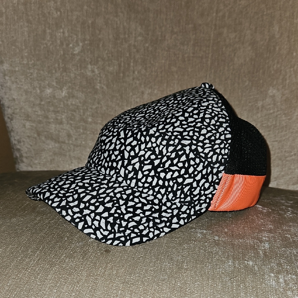 Lululemon Athletoca Cap
